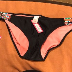 XL BLACK XHILARATION BIKINI BOTTOMS